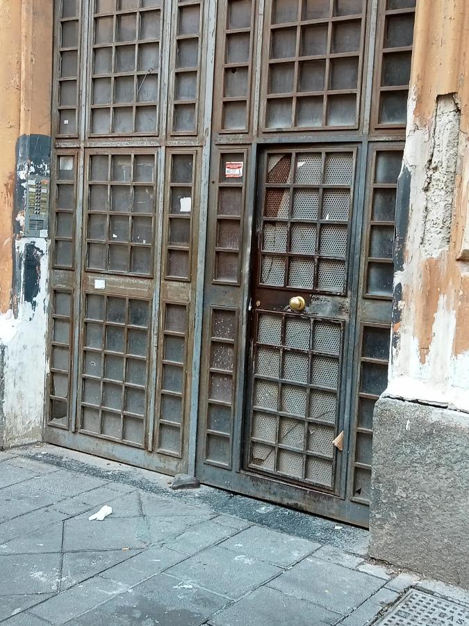 Dama Hostelbb Naples Luaran gambar