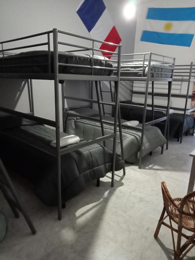 Dama Hostelbb Naples Luaran gambar