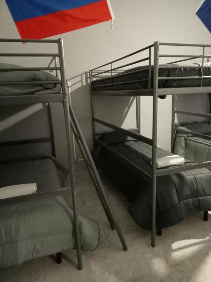 Dama Hostelbb Naples Luaran gambar