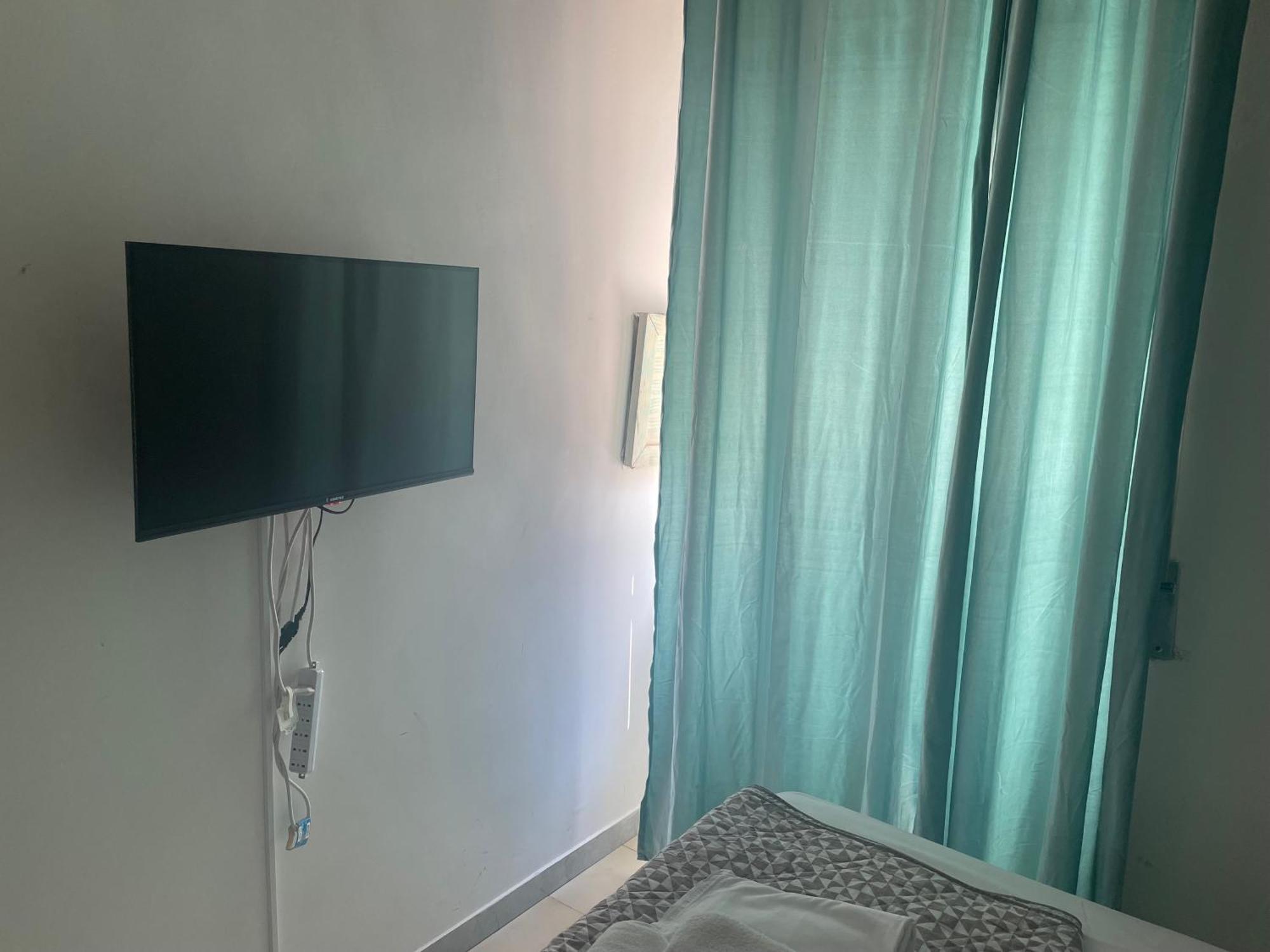 Dama Hostelbb Naples Luaran gambar